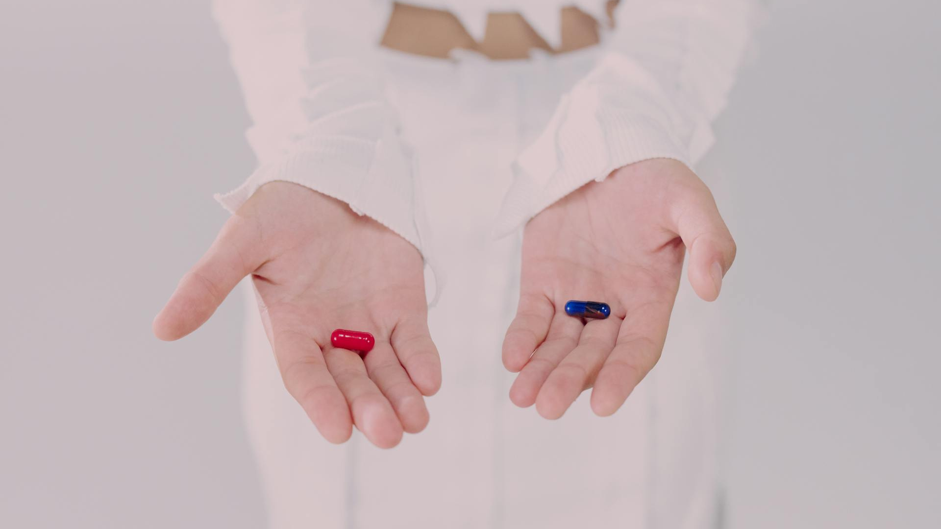 Shared hosting vs managed hosting comparison showing performance, cost, and management differences